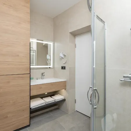 Jam Miskevycha Apartmanhotel 4*